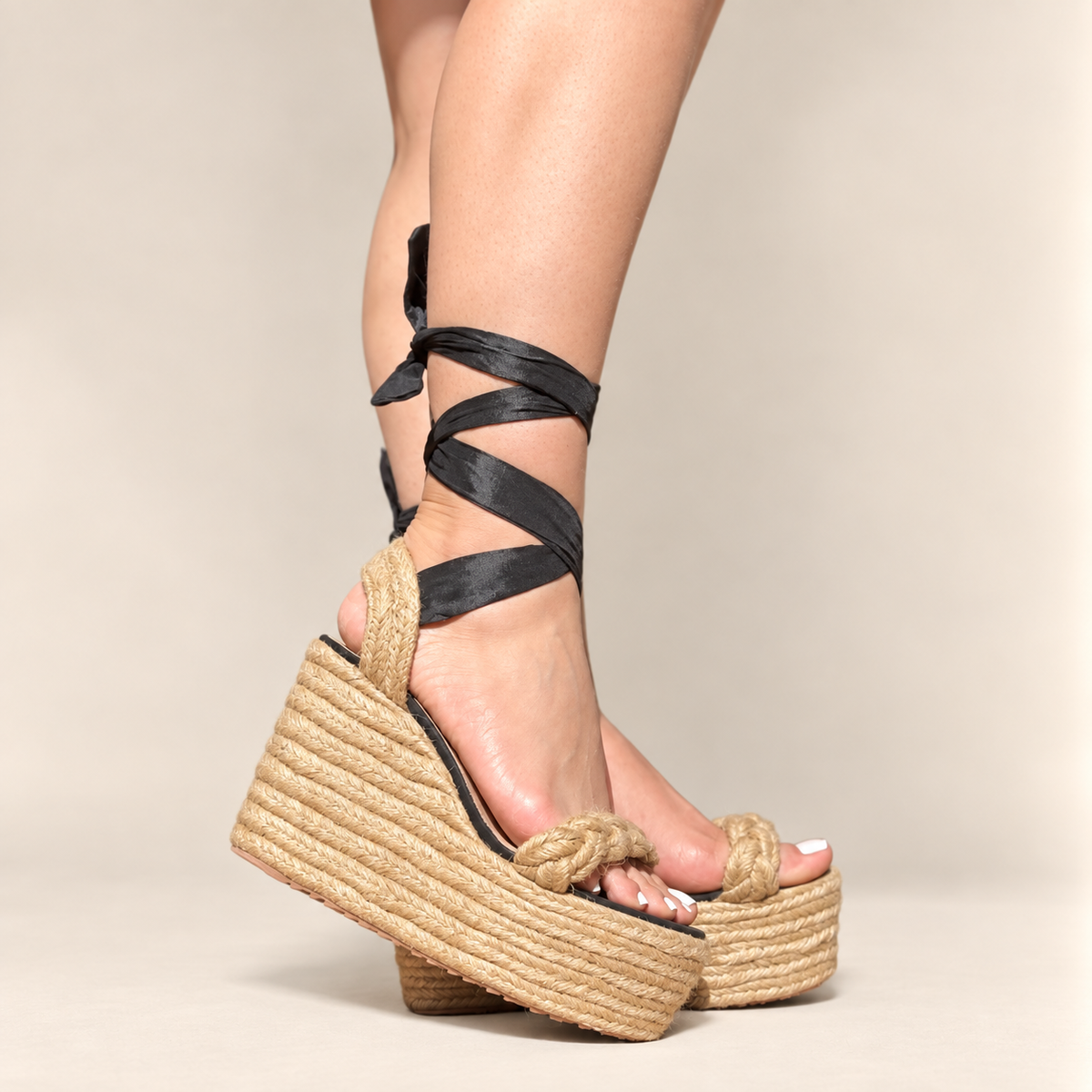Sandalias de Yute Natural con Cinta Negra