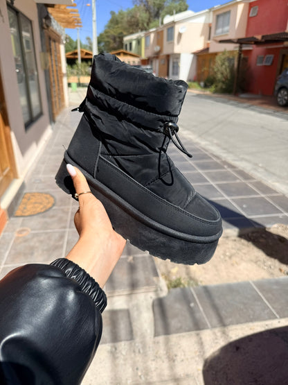 Botas Impermeables Negras con chiporro para mujer Aspen